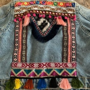 Adorable stylish!  girls 7-8 colorful jean jacket